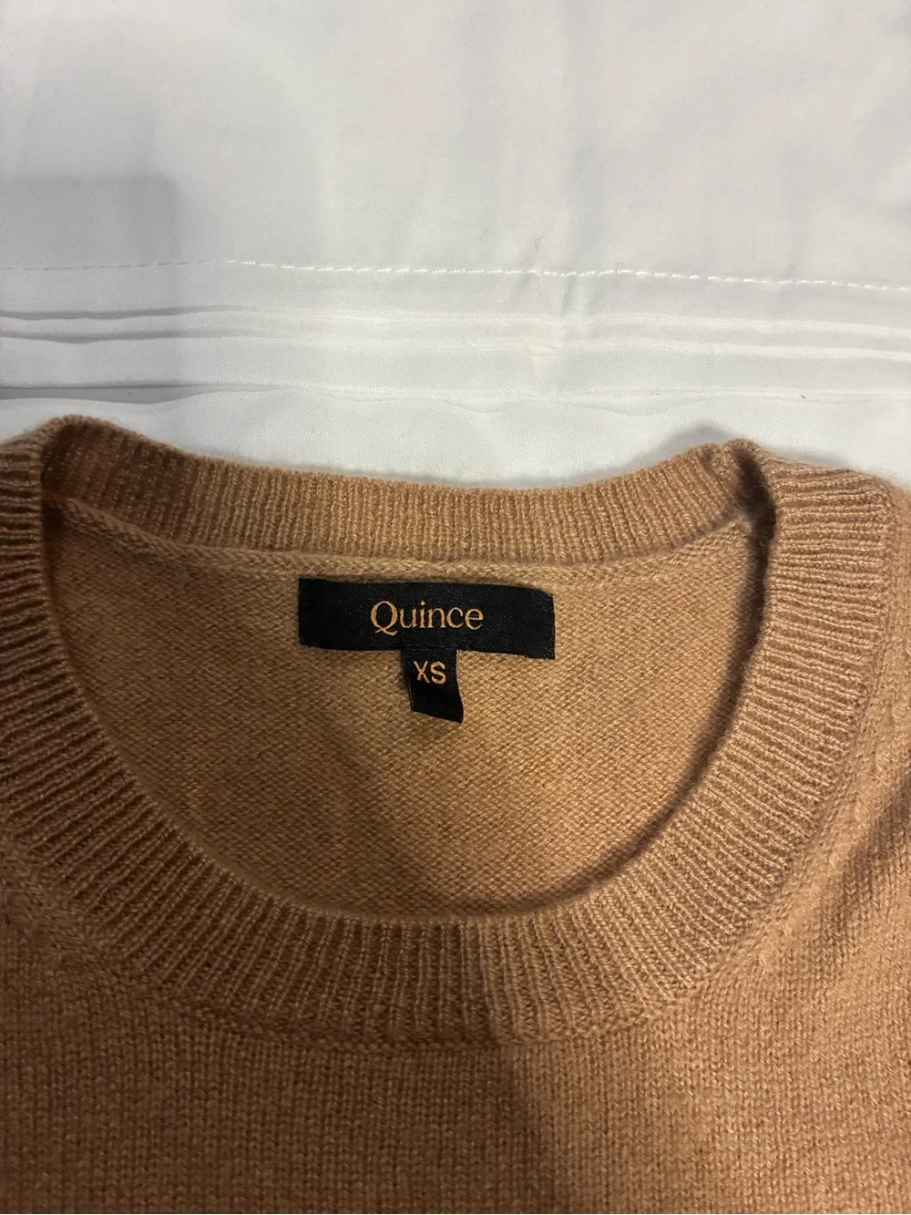 Quince 100% Cashmere Crewneck Sweater XS Camel Tan Minimalist